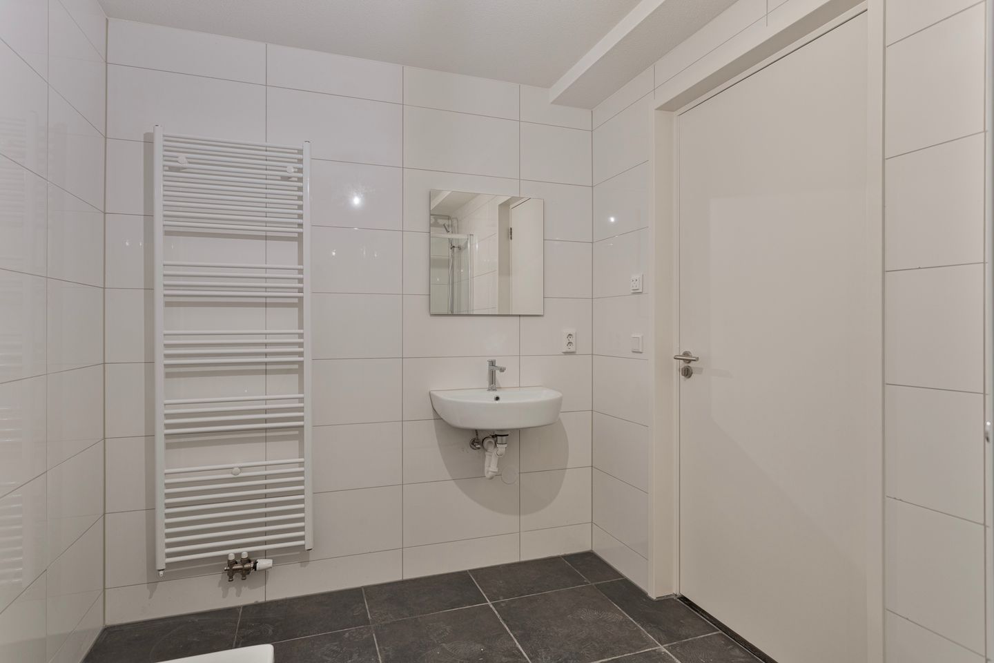 Photo 19 of Monsterstraat 8-A