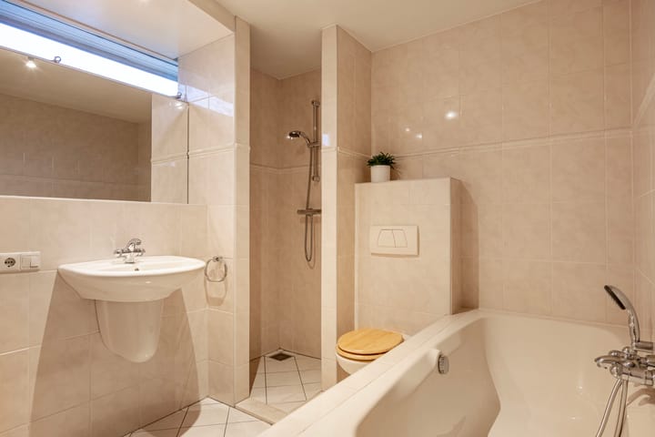 Foto 24 van Kalanderstraat 28