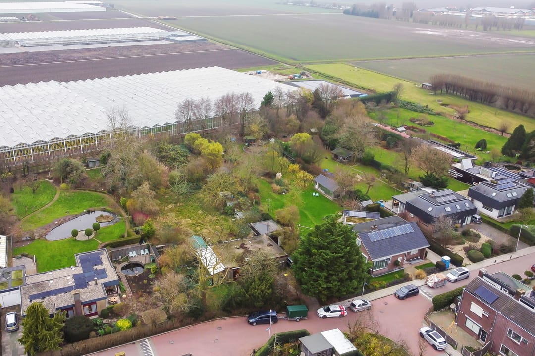 Photo 8 of de Ruyterstraat 11