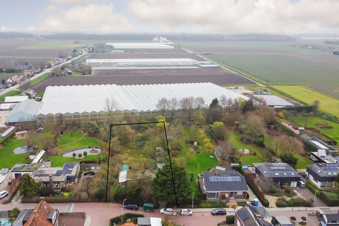 Photo 2 of de Ruyterstraat 11