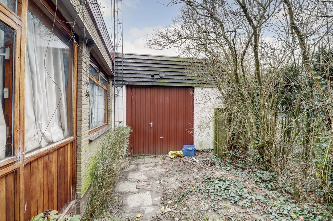 Photo 26 of de Ruyterstraat 11