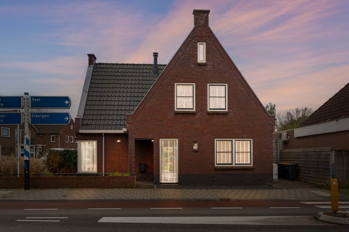 Bekijk foto 1 van Eibergsestraat 15