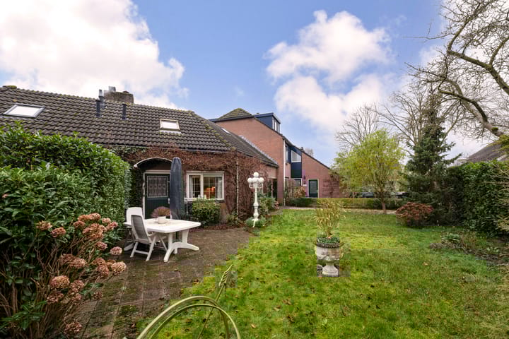 Foto 1 van Boomklever 22