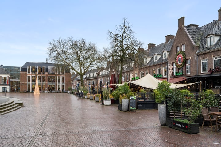 Bekijk foto 36 van Riemsdijkstraat 12