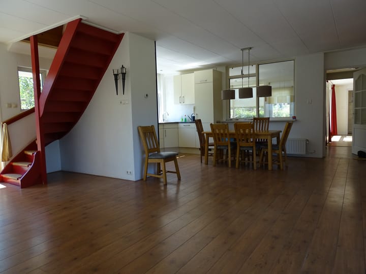 Foto 11 van Asserstraat 200