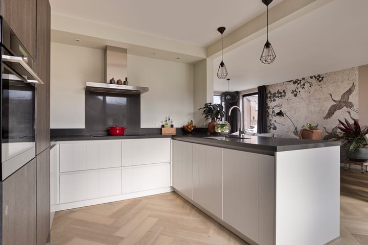 Photo 18 of Liniestraat 2