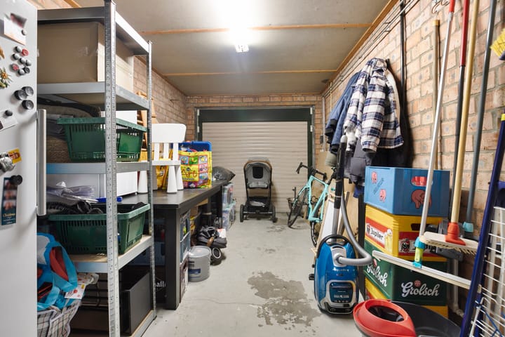 Photo 35 of Liniestraat 2