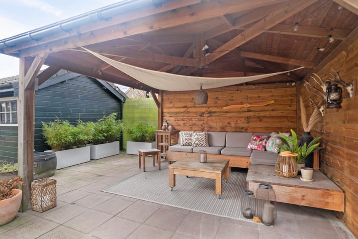 Photo 40 of Liniestraat 2