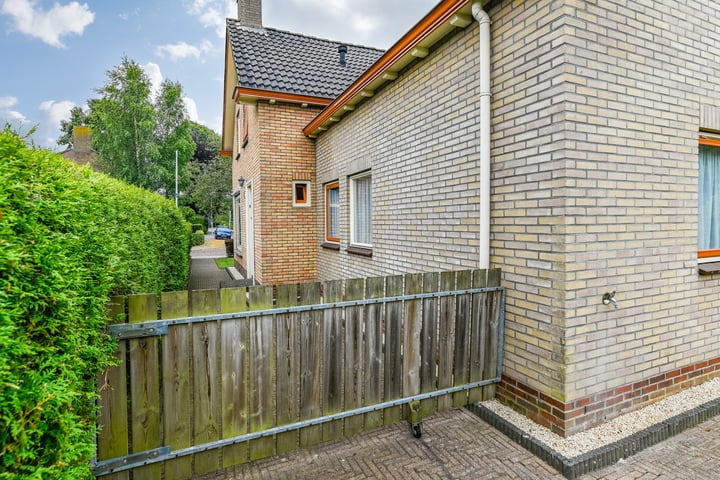 Bekijk foto 44 van Haersma de Withstraat 13