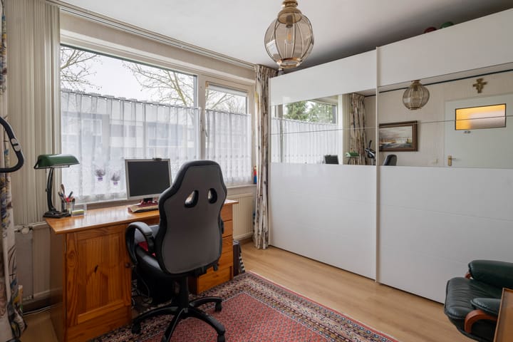 Photo 18 of Ophovenstraat 3