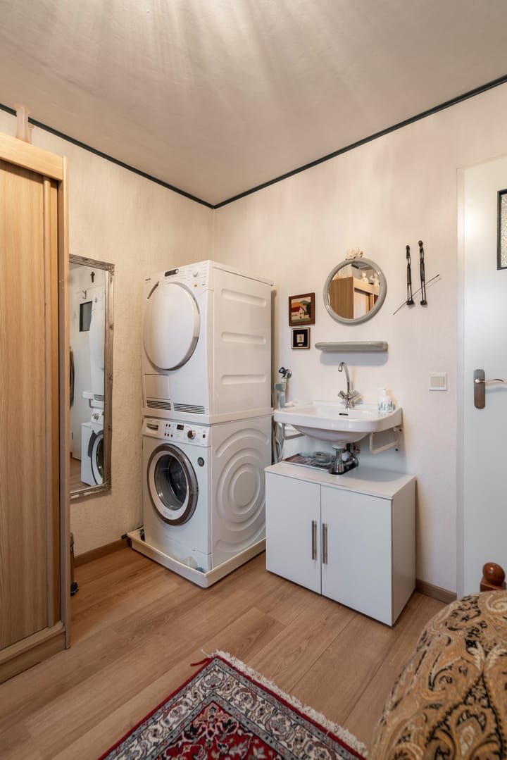 Photo 20 of Ophovenstraat 3