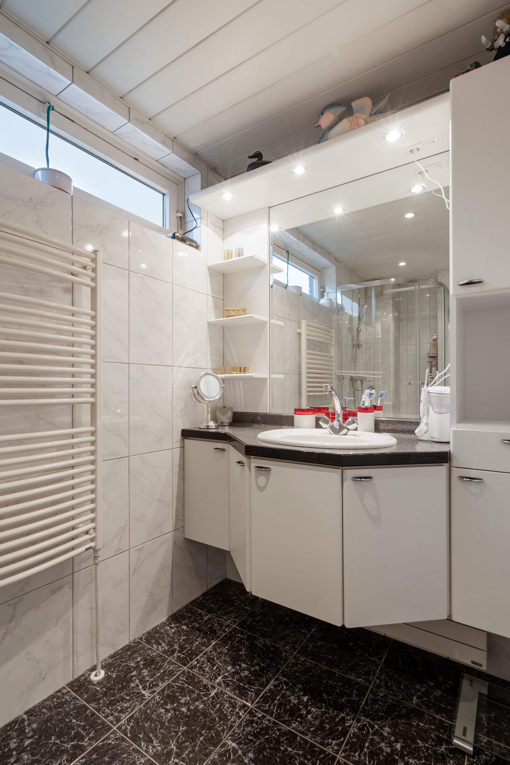 Photo 21 of Ophovenstraat 3