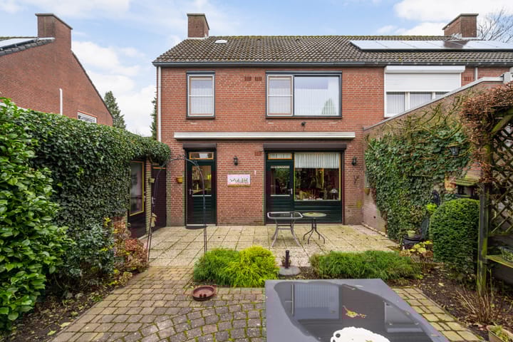 Photo 26 of Ophovenstraat 3