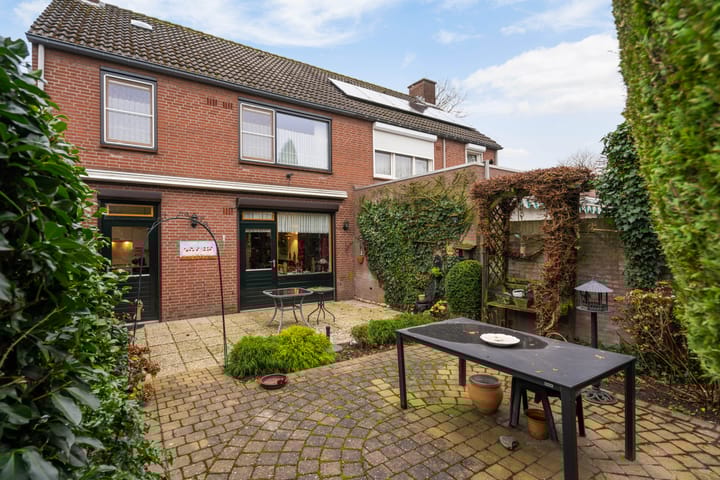 Photo 25 of Ophovenstraat 3