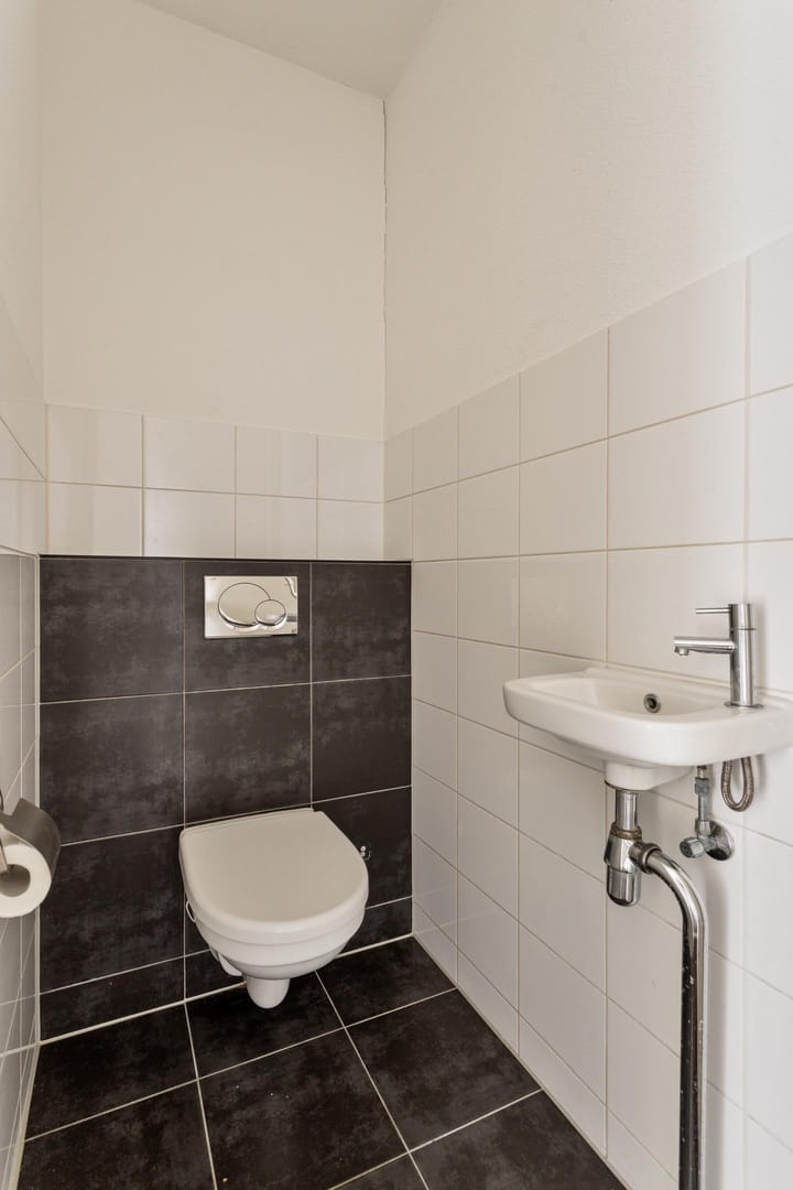 Foto 10 van Professor de Moorplein 458