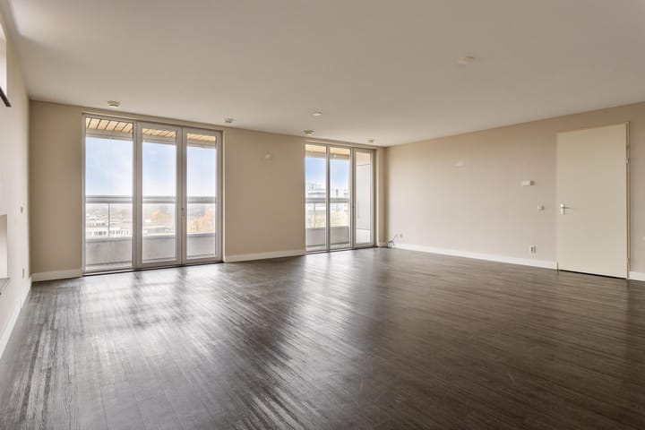 Foto 11 van Professor de Moorplein 458