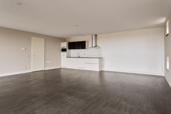 Foto 12 van Professor de Moorplein 458