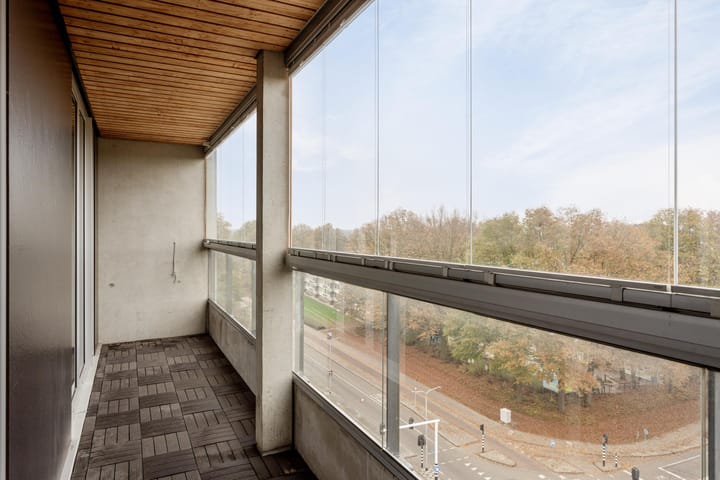 Foto 17 van Professor de Moorplein 458