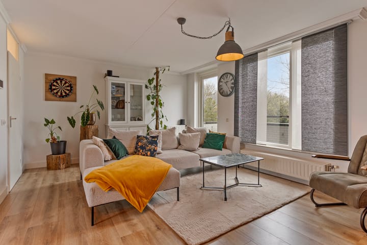 Foto 3 van De Warande 16