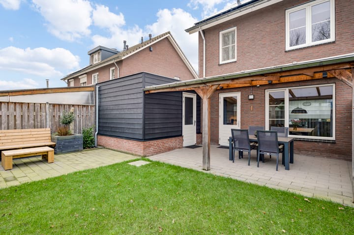 Foto 25 van Ribesstraat 34