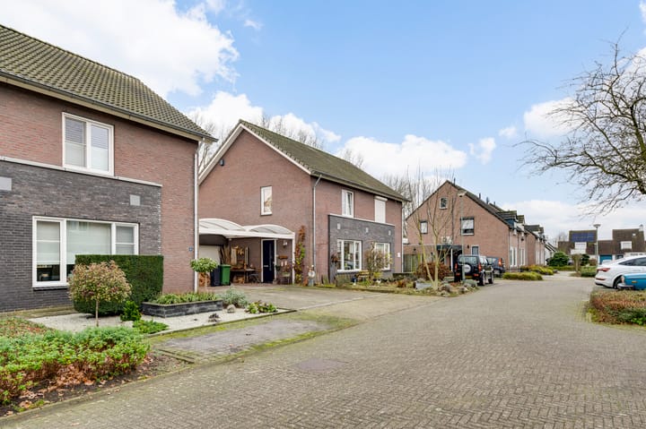 Foto 29 van Ribesstraat 34