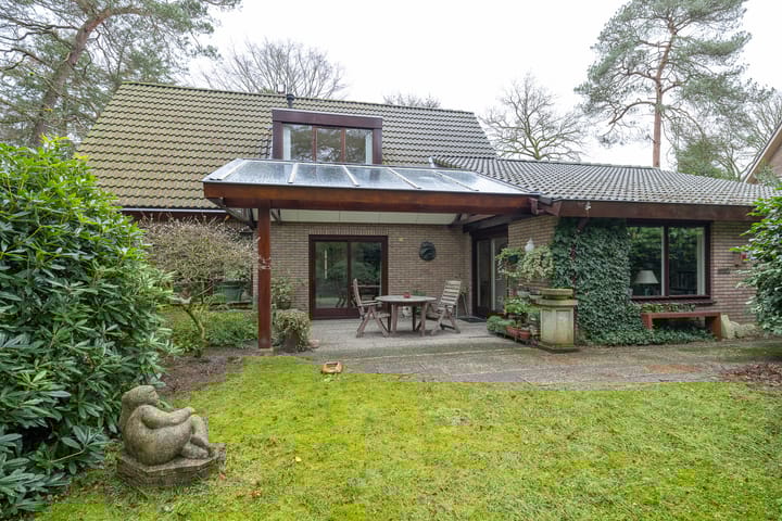 Foto 1 van Karel Doormanlaan 4