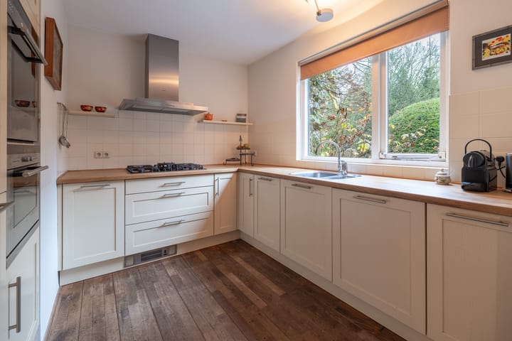 Foto 15 van Karel Doormanlaan 4