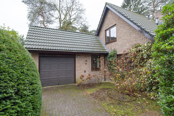 Foto 42 van Karel Doormanlaan 4