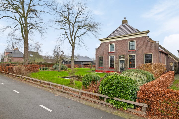 View photo 61 of Wolddijk 17