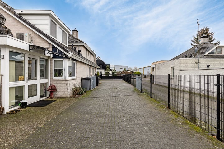 Bekijk foto 44 van Copernicusstraat 17