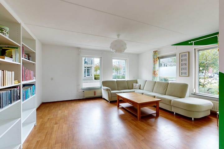 Foto 2 van Bachlaan 65