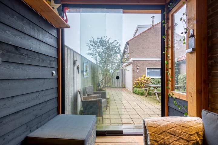 Foto 28 van Troelstrastraat 52