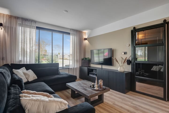 Foto 10 van Jacob Houtinghstraat 4