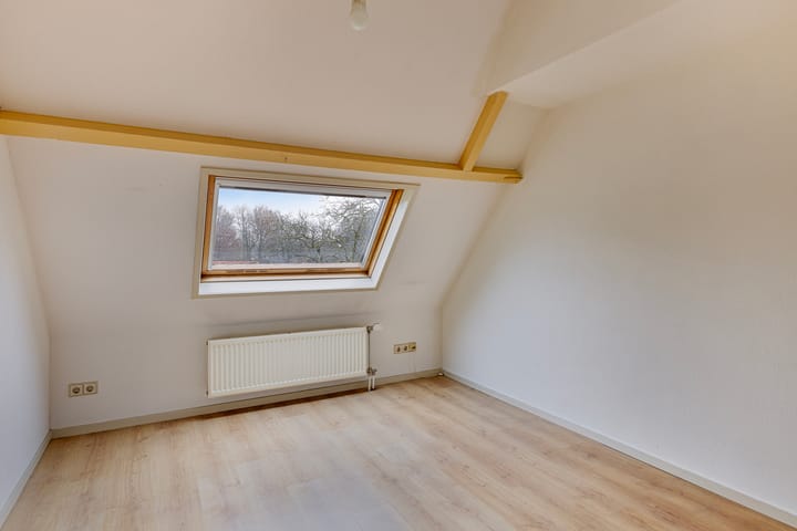 Foto 35 van Schutsboomstraat 74