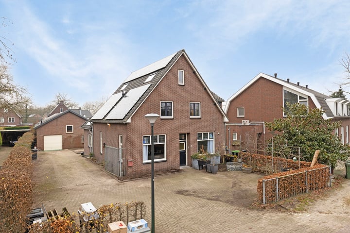 View photo 55 of Schutsboomstraat 74