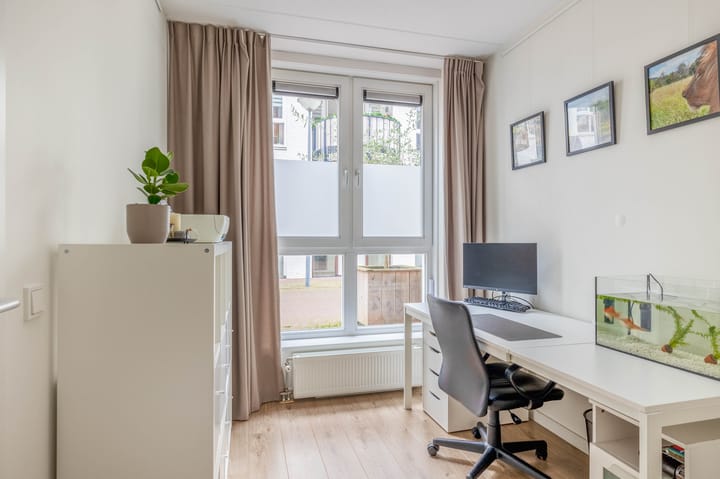 Foto 13 van Mgr vdn Tillaartstraat 10