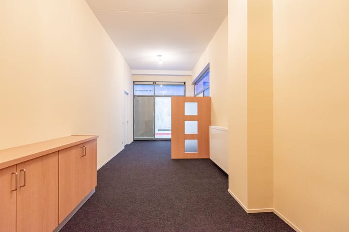 Foto 9 van Deken Nijkampstraat 6-A