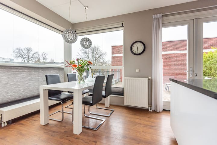 Foto 18 van Deken Nijkampstraat 6-A