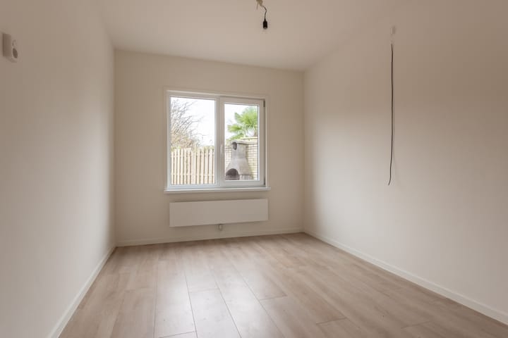 Photo 21 of Dr. Harm Smeengestraat 54