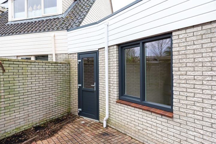 Photo 41 of Dr. Harm Smeengestraat 54