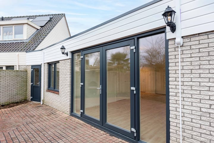 Photo 40 of Dr. Harm Smeengestraat 54