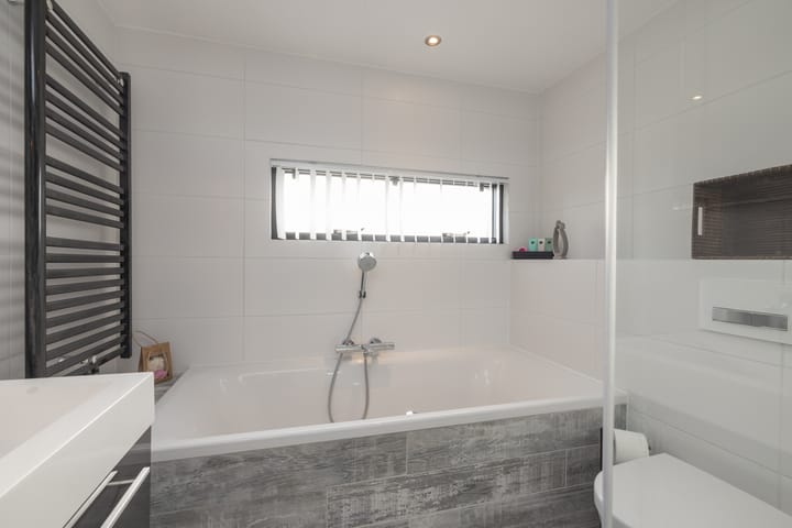 Foto 27 van Randmeerstraat 4