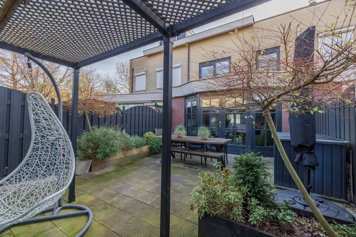 Foto 38 van Randmeerstraat 4