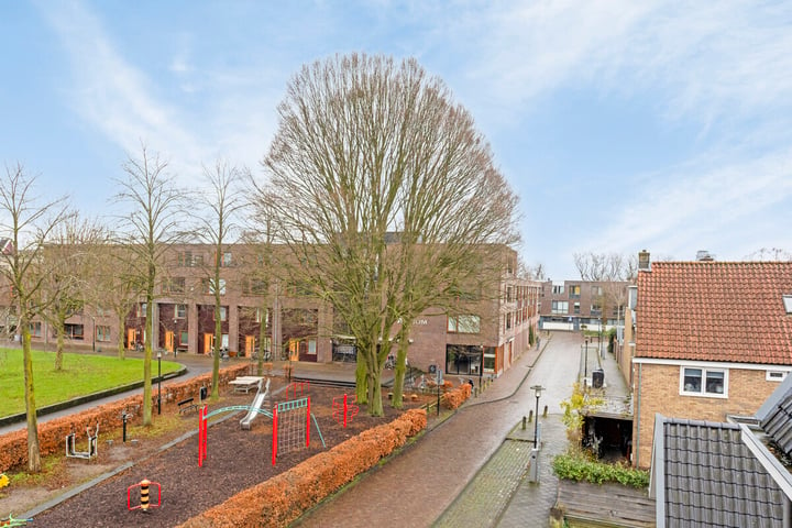 Bekijk foto 33 van Emmastraat 32