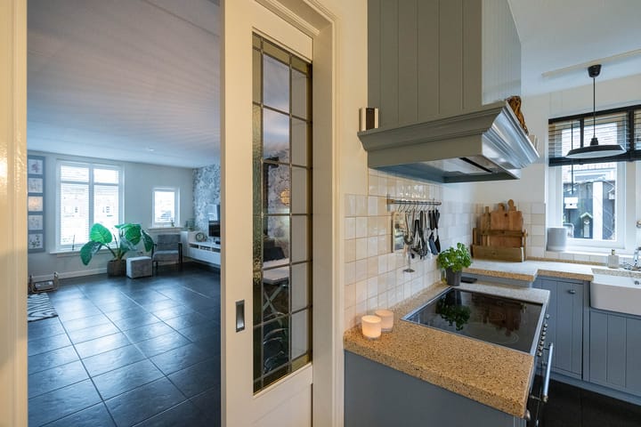 Foto 11 van Molendijk 17