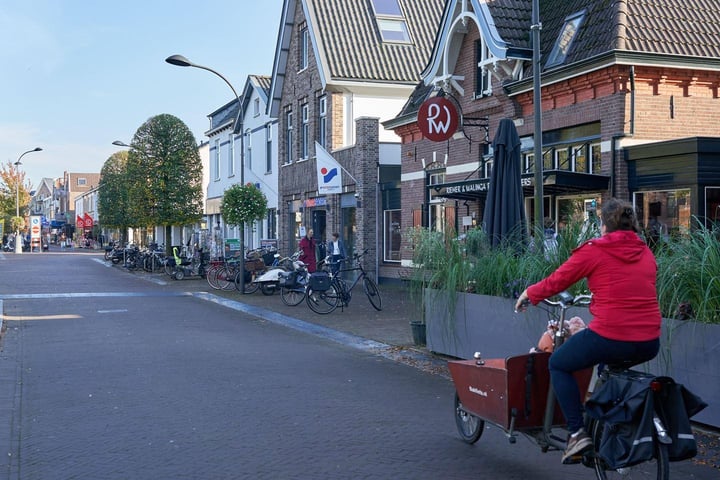 Bekijk foto 28 van Stationsstraat 141-9