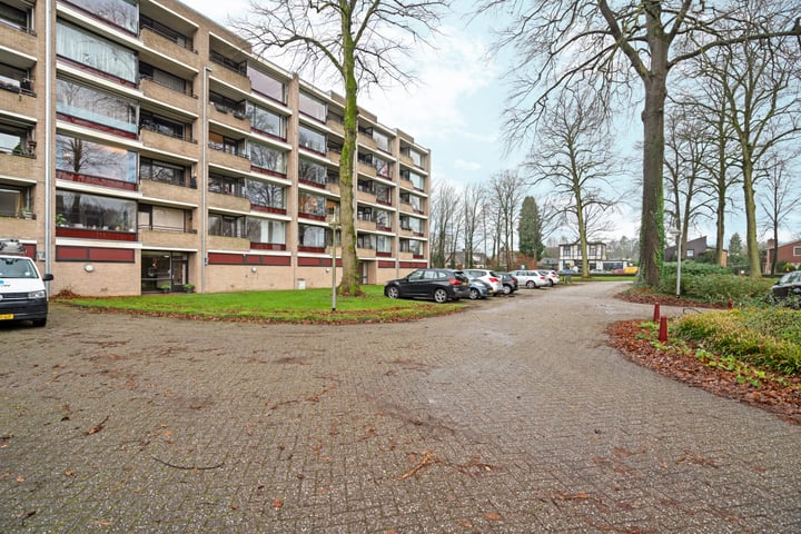 Bekijk foto 32 van Oude Kleefsebaan 281