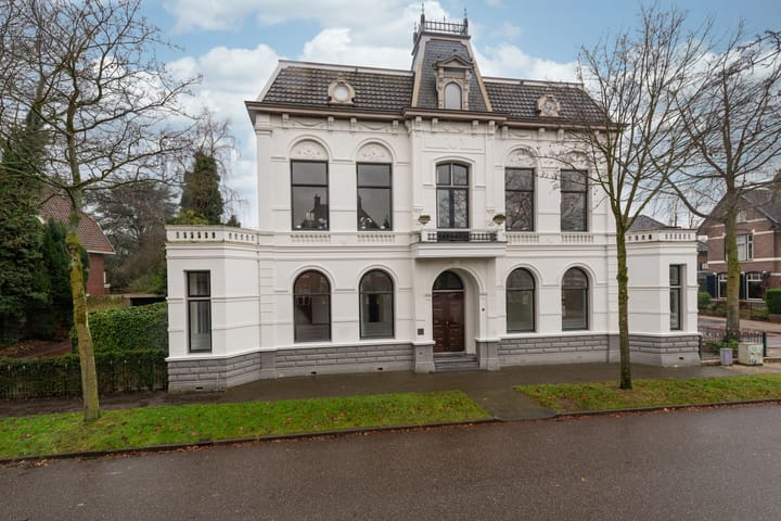 Foto 1 van Pieter Bothlaan 1-A