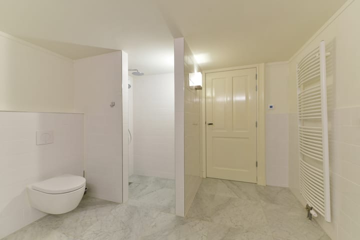 Foto 43 van Pieter Bothlaan 1-A