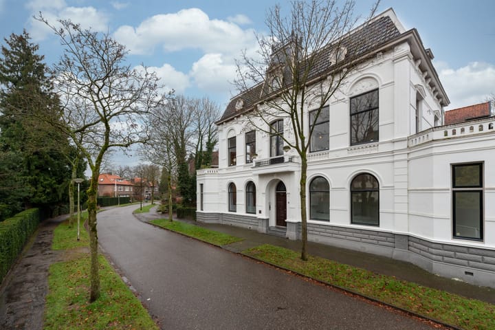 Foto 51 van Pieter Bothlaan 1-A